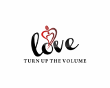 /public/logoimage/1373113731Love custom couture 6.png